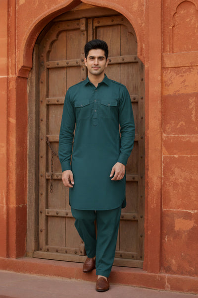 Sanwara Men’s Solid Colour Pathani Kurta Set Featuring With Timeless Style