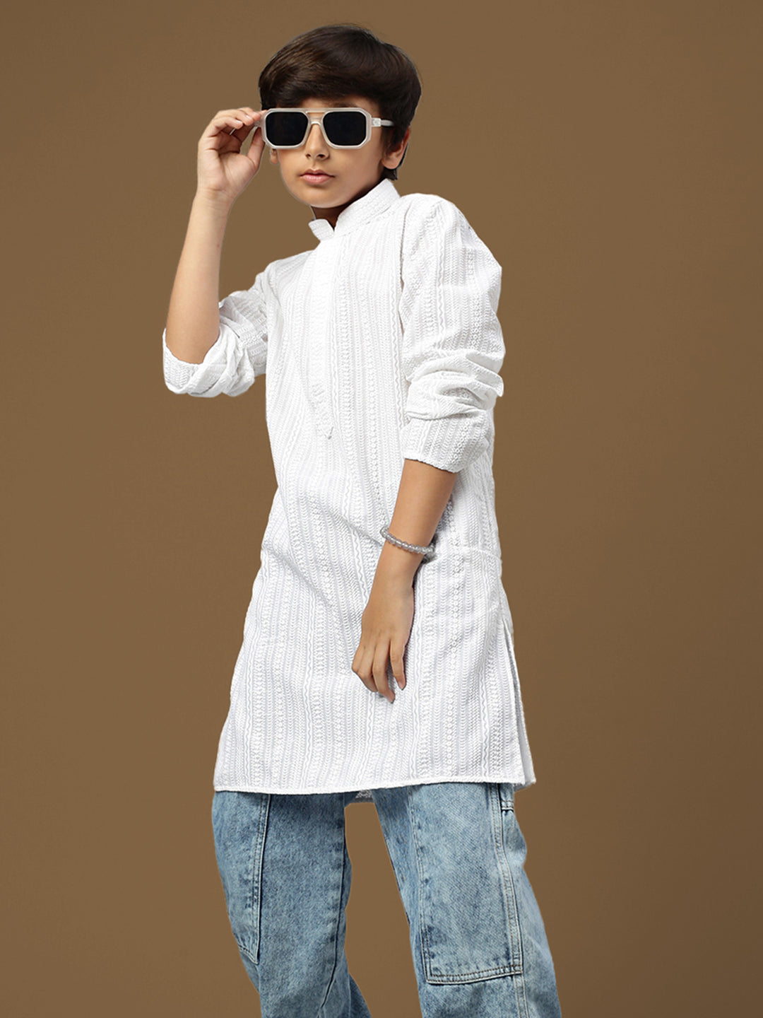 Sanwara Boys Classic White Cotton Chikankari Ethnic Elegance Kurta